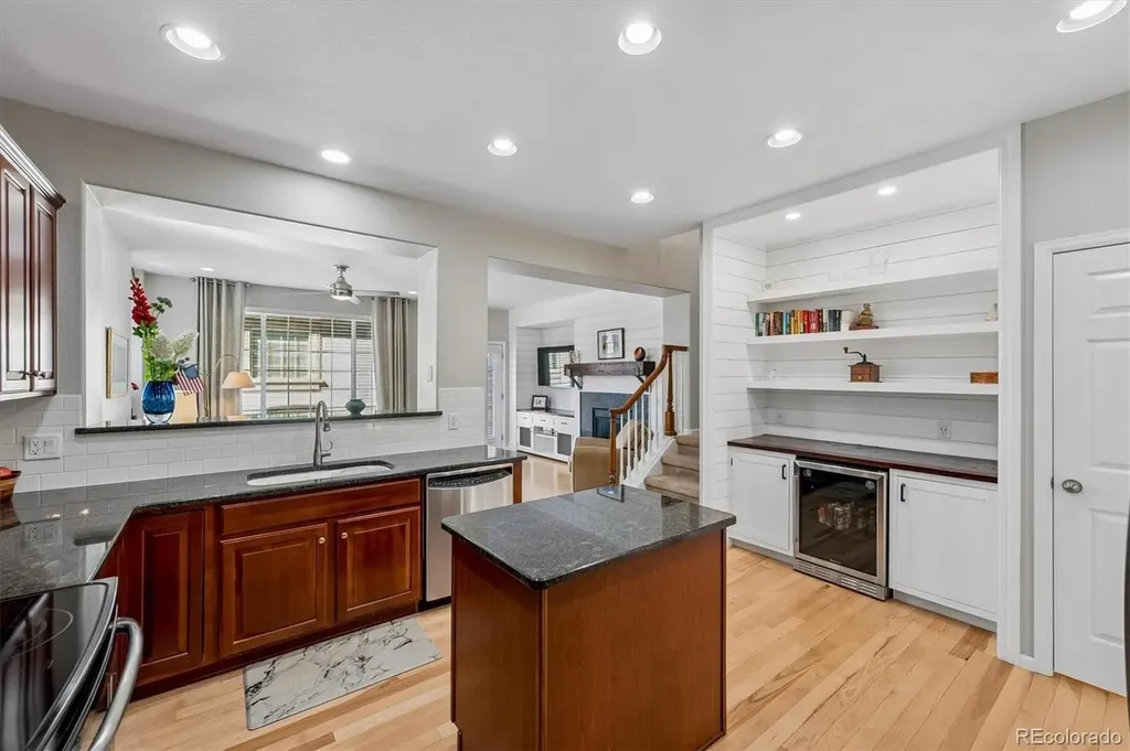9489 Cedarhurst Lane Highlands Ranch CO 80129