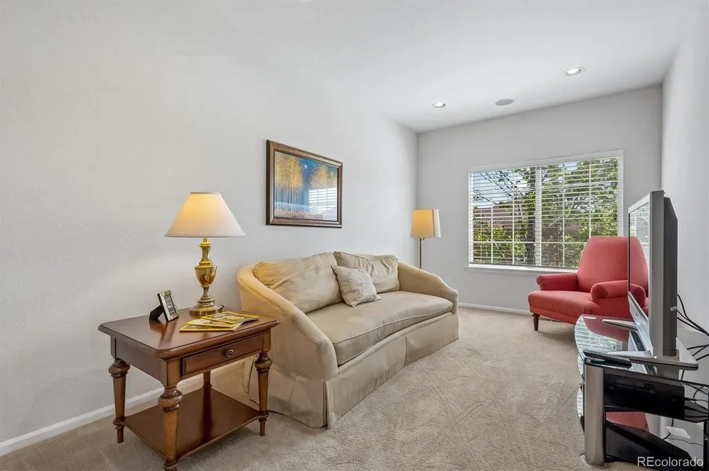 9489 Cedarhurst Lane Highlands Ranch CO 80129