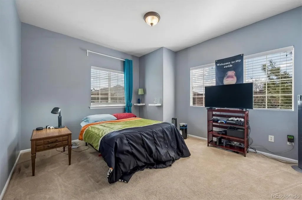 9489 Cedarhurst Lane Highlands Ranch CO 80129