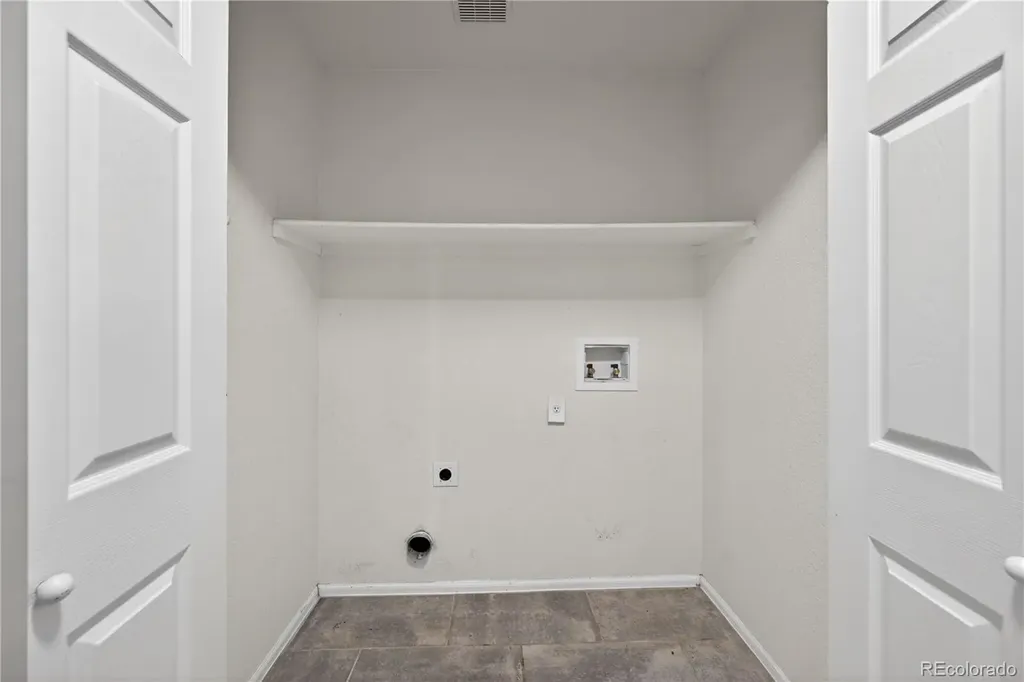 23291 E Orchard Place Aurora CO 80015