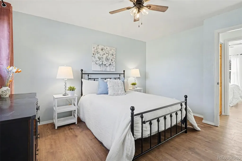 1632 S Rifle Street Aurora CO 80017