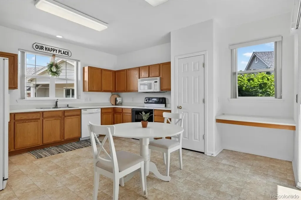 10318 Adams Place Denver CO 80229