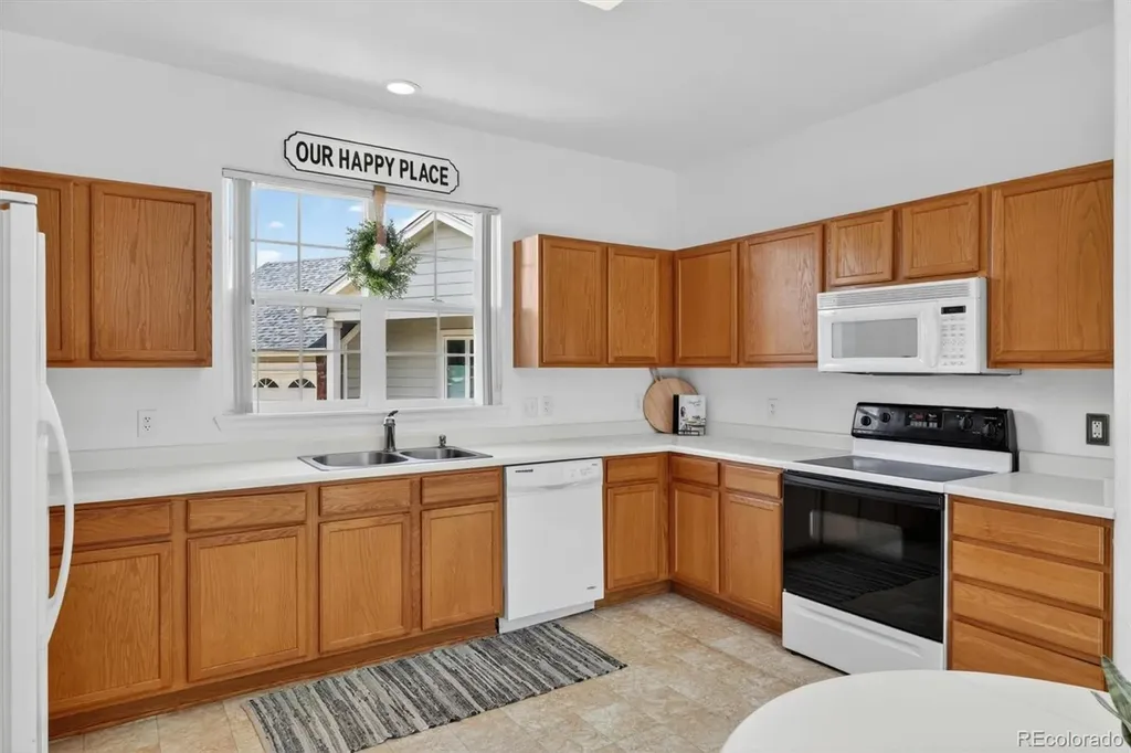 10318 Adams Place Denver CO 80229