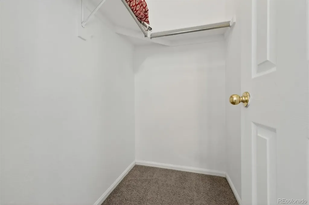 10318 Adams Place Denver CO 80229