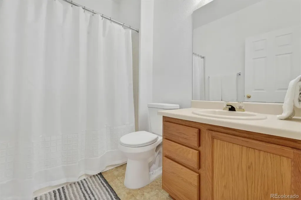 10318 Adams Place Denver CO 80229