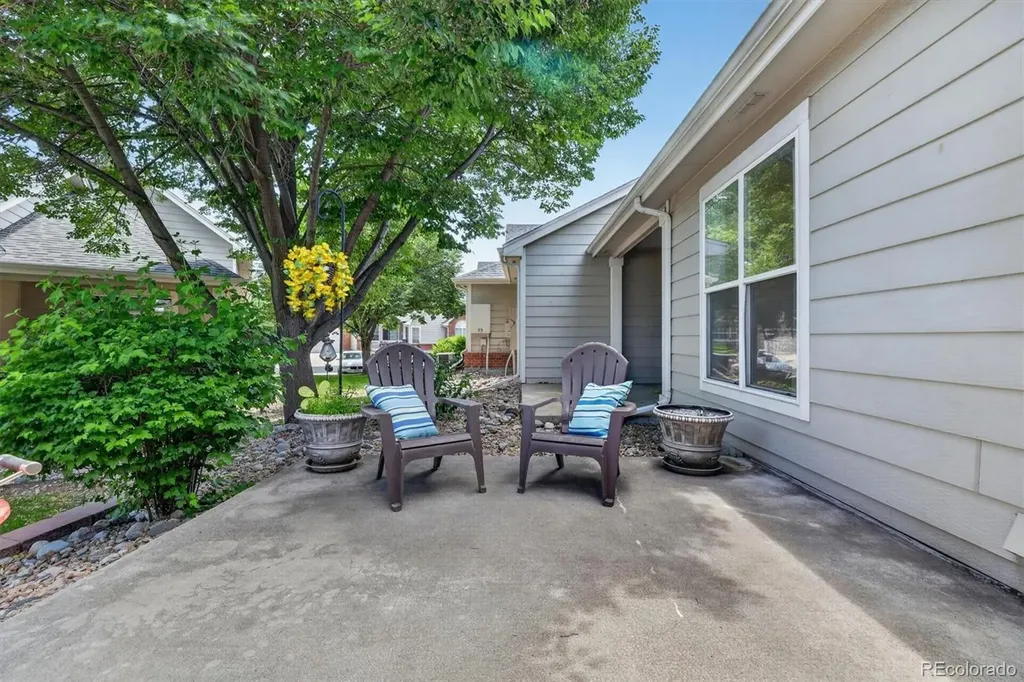 10318 Adams Place Denver CO 80229
