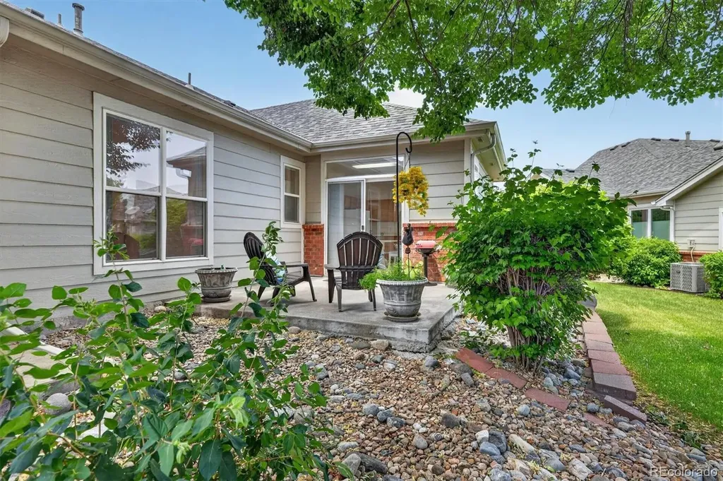 10318 Adams Place Denver CO 80229
