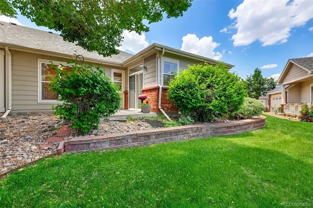 10318 Adams Place Denver CO 80229