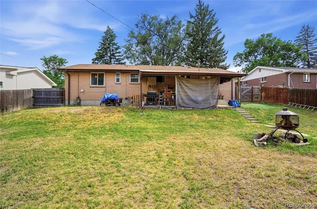 6895 W Bayaud Avenue Denver CO 80226