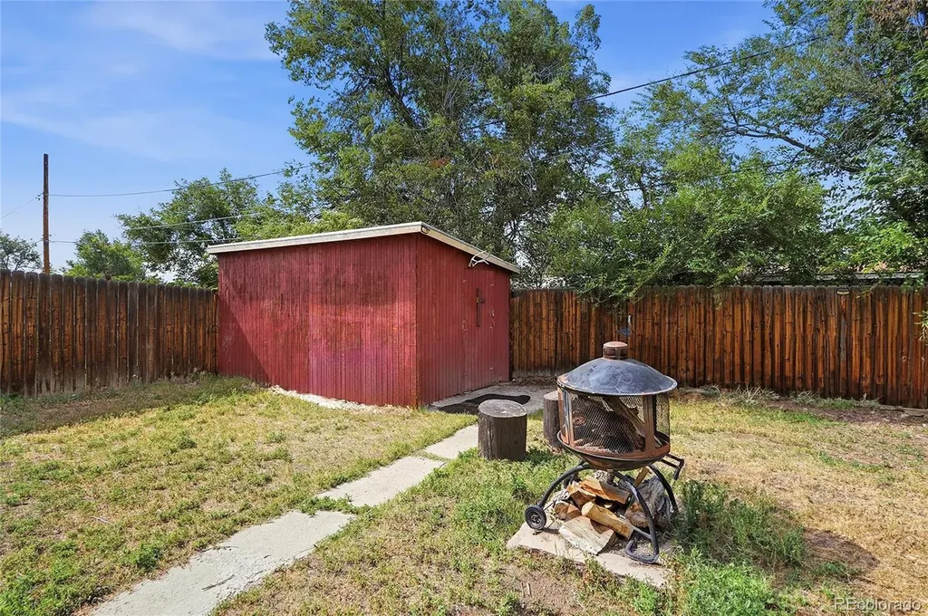 6895 W Bayaud Avenue Denver CO 80226