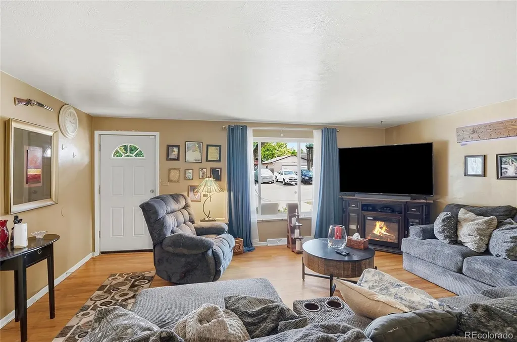 6895 W Bayaud Avenue Denver CO 80226