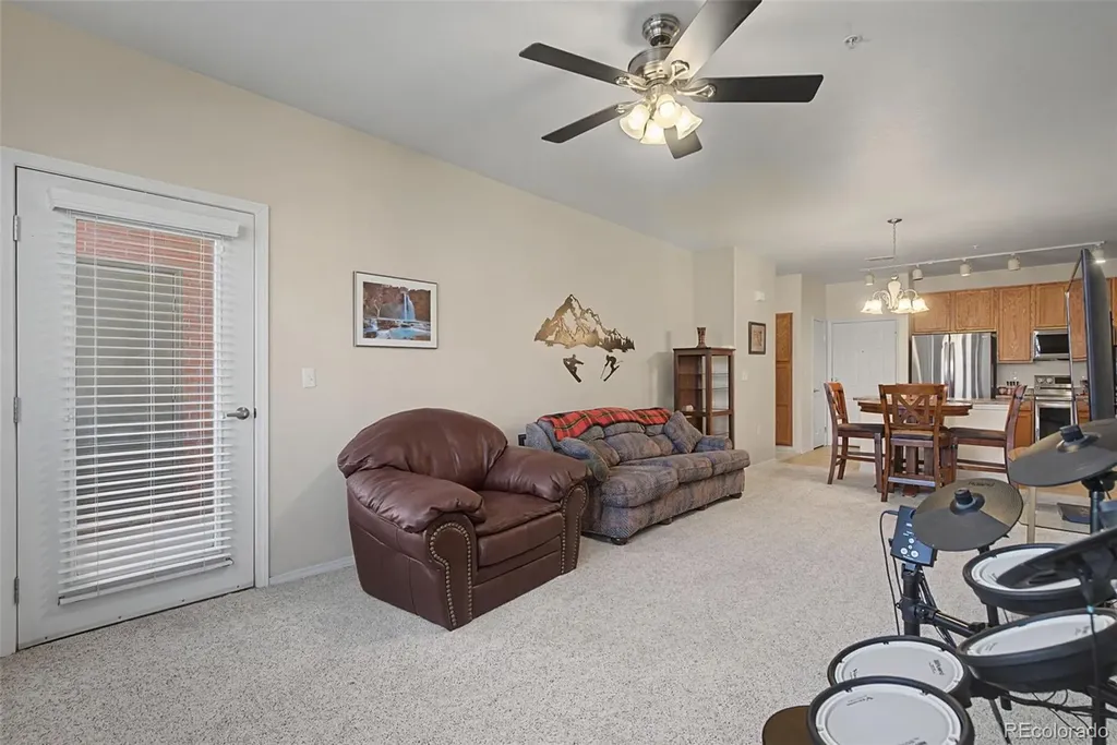 15470 Canyon Rim Drive Englewood CO 80112