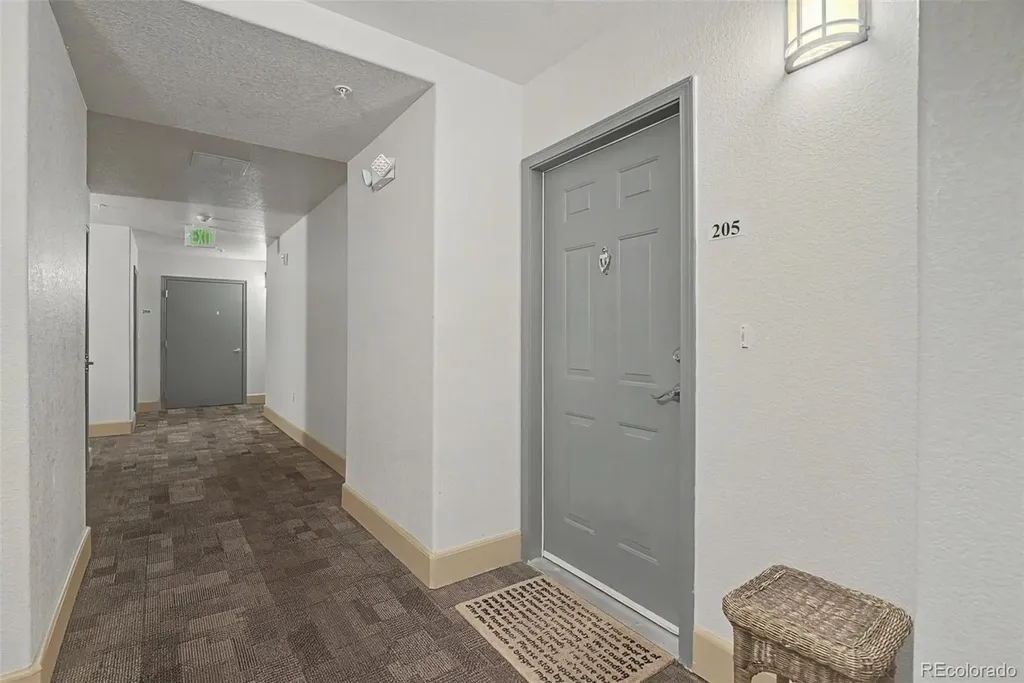15470 Canyon Rim Drive Englewood CO 80112