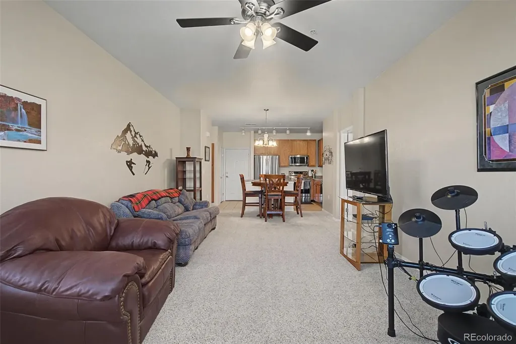 15470 Canyon Rim Drive Englewood CO 80112