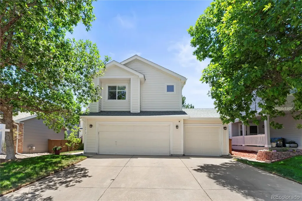 2212 Hyacinth Road Littleton CO 80129