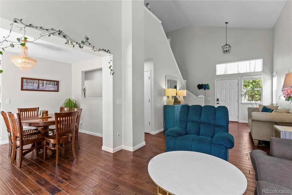 2212 Hyacinth Road Littleton CO 80129