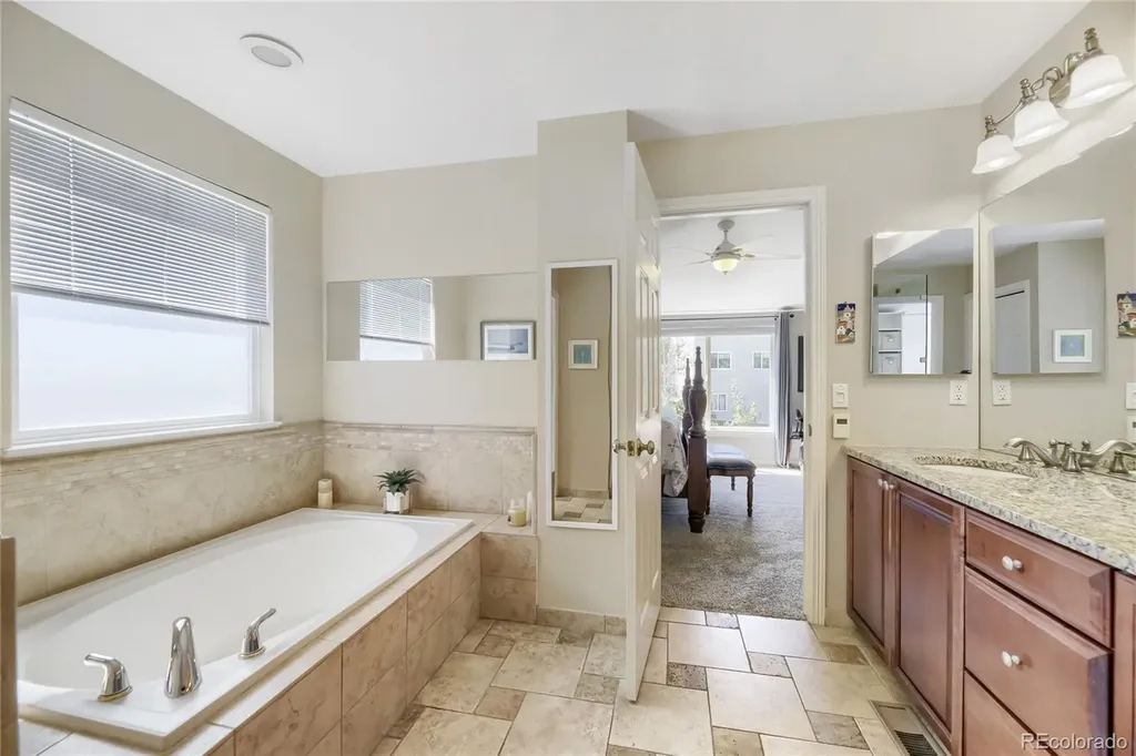 9940 Candlewood Lane Highlands Ranch CO 80126