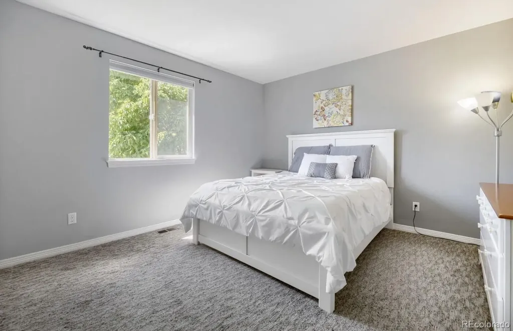 9940 Candlewood Lane Highlands Ranch CO 80126
