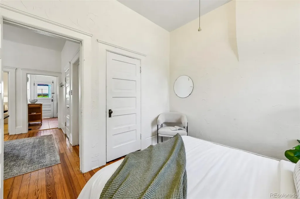 229 Cherokee Street Denver CO 80223
