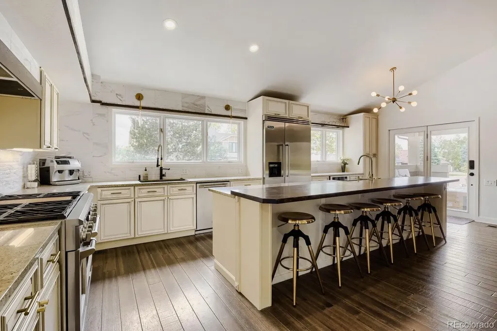 6556 S Adams Court Littleton CO 80121