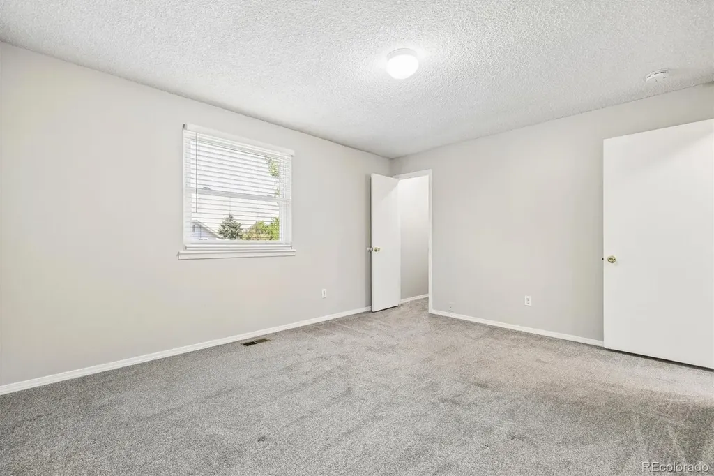17611 Ponderosa Avenue Parker CO 80134