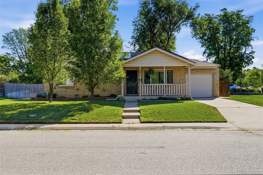 2890 S Hudson Street Denver CO 80222