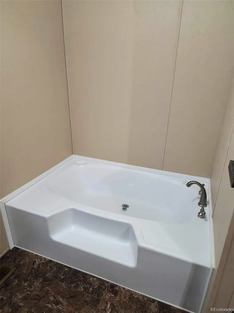 9641 Glencoe Court Denver CO 80229