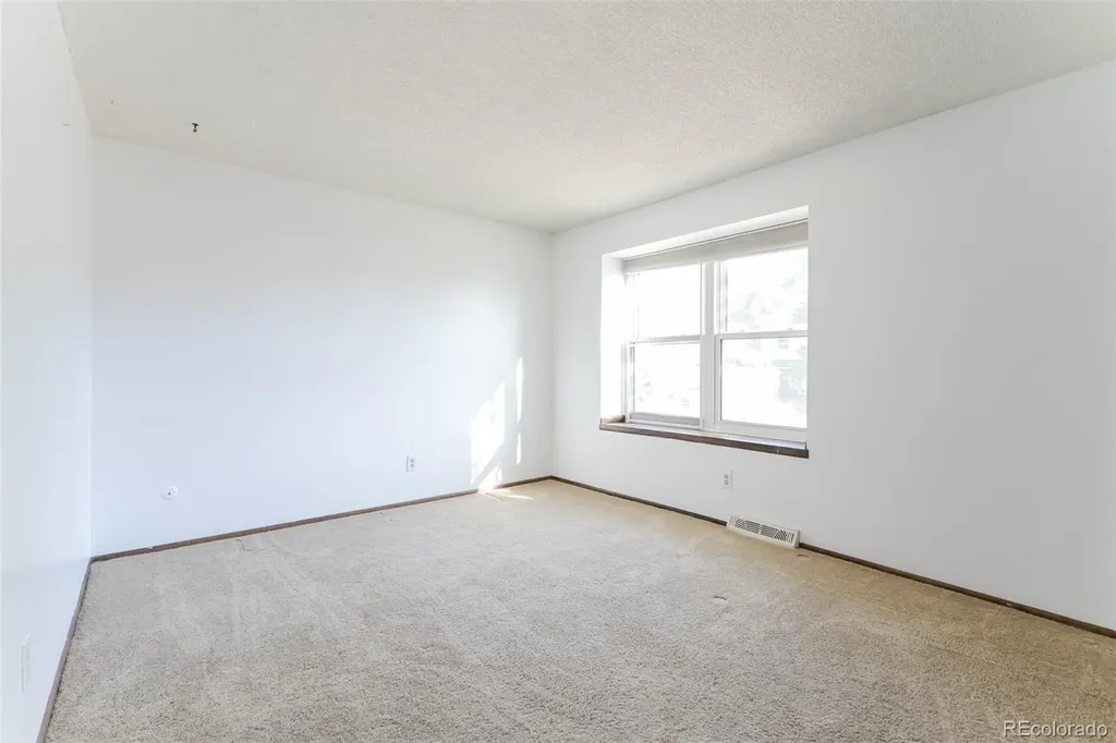 10064 W Lake Drive Littleton CO 80127