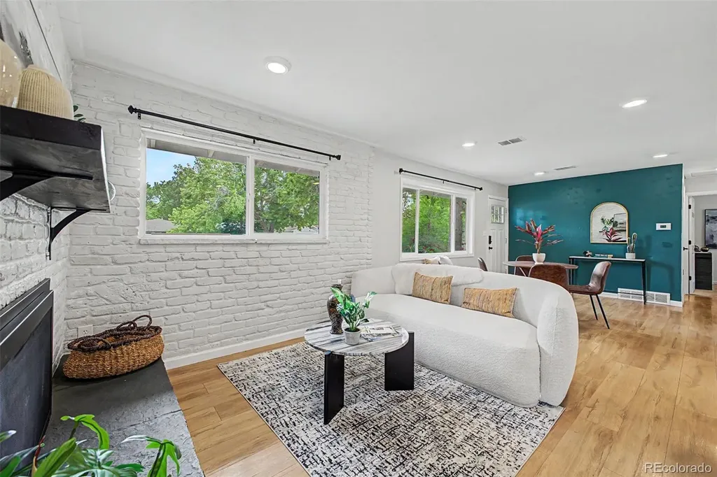 939 Terry Street Golden CO 80401
