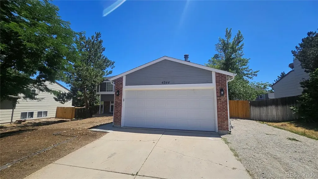 4244 S Bahama Street Aurora CO 80013