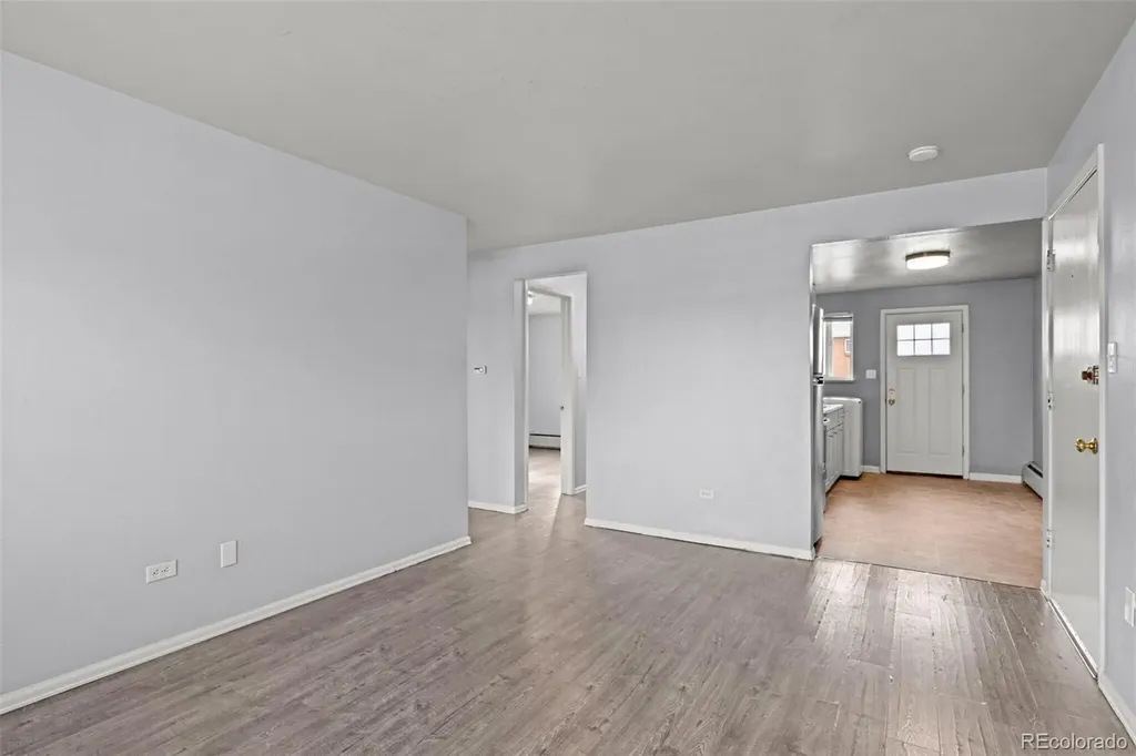 2397 S Locust Street Denver CO 80222