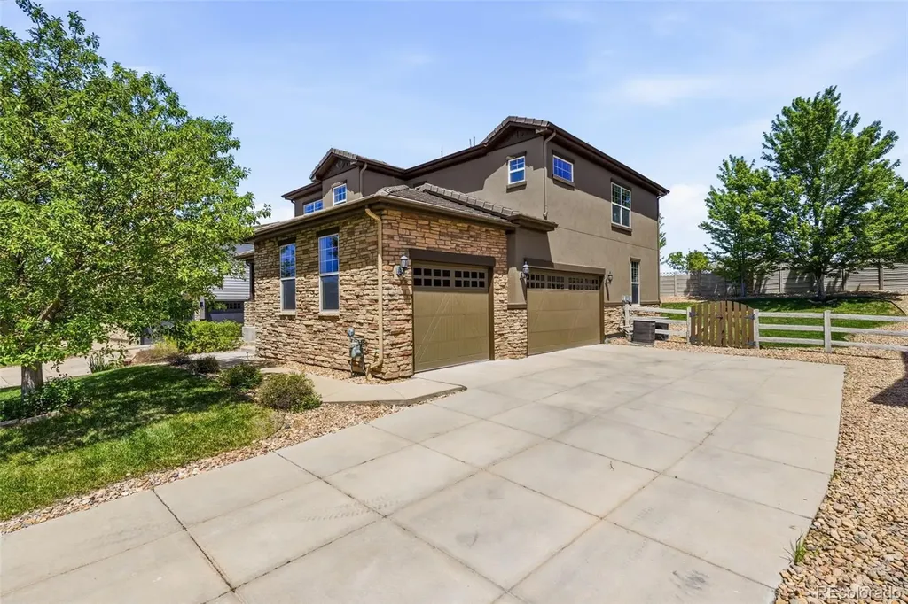 3385 Traver Drive Broomfield CO 80023