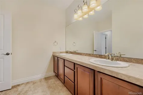 10262 Greentrail Circle Lone Tree CO 80124