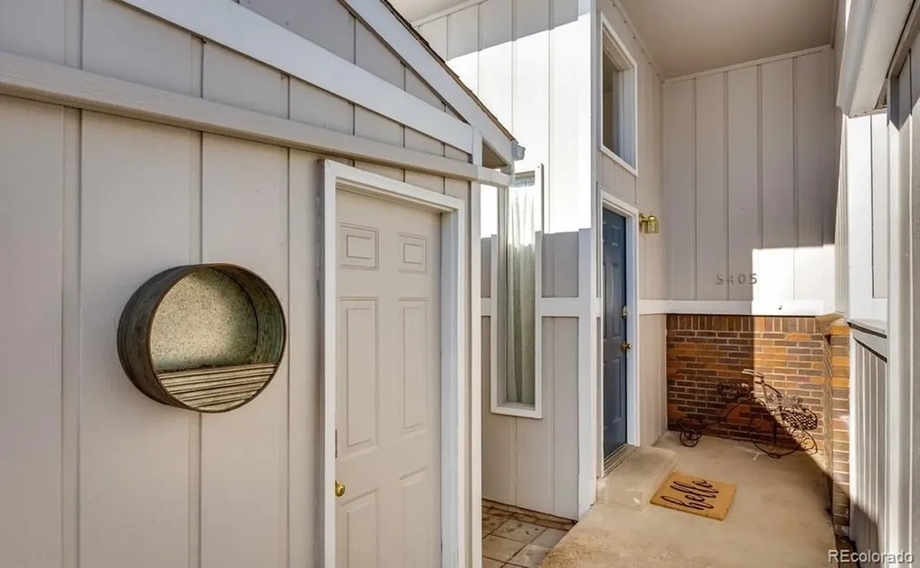5405 White Place Boulder CO 80303
