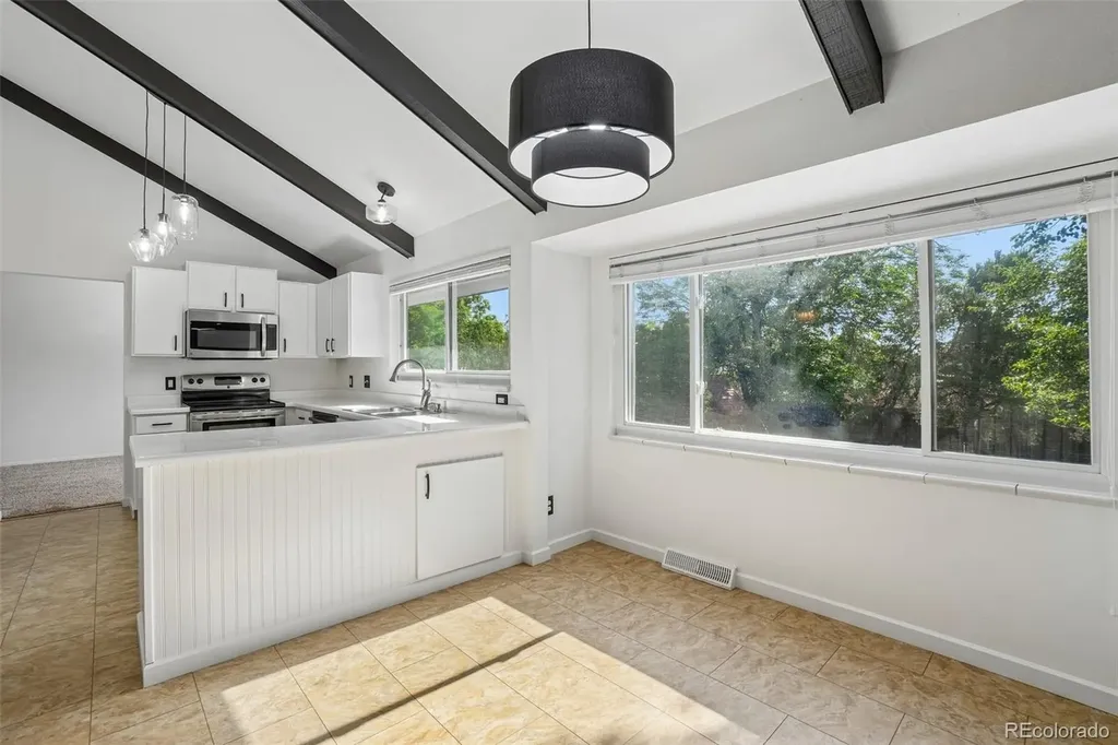 4052 S Willow Way Denver CO 80237