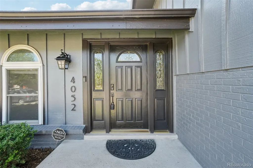 4052 S Willow Way Denver CO 80237