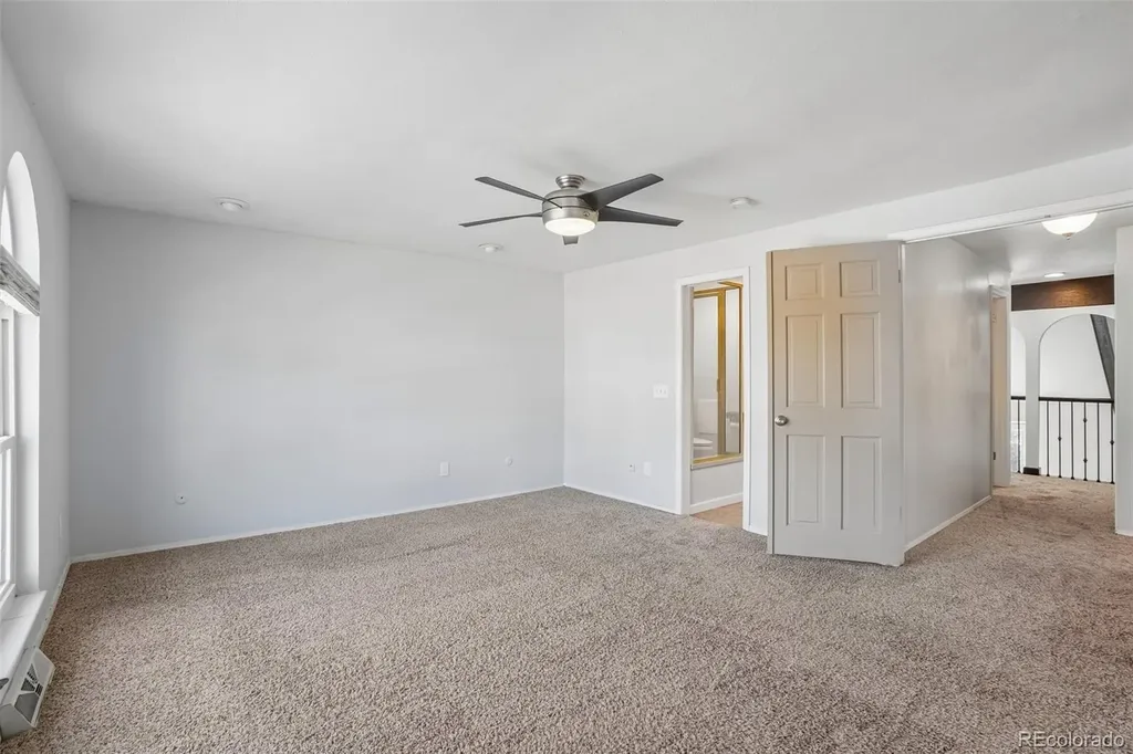 4052 S Willow Way Denver CO 80237