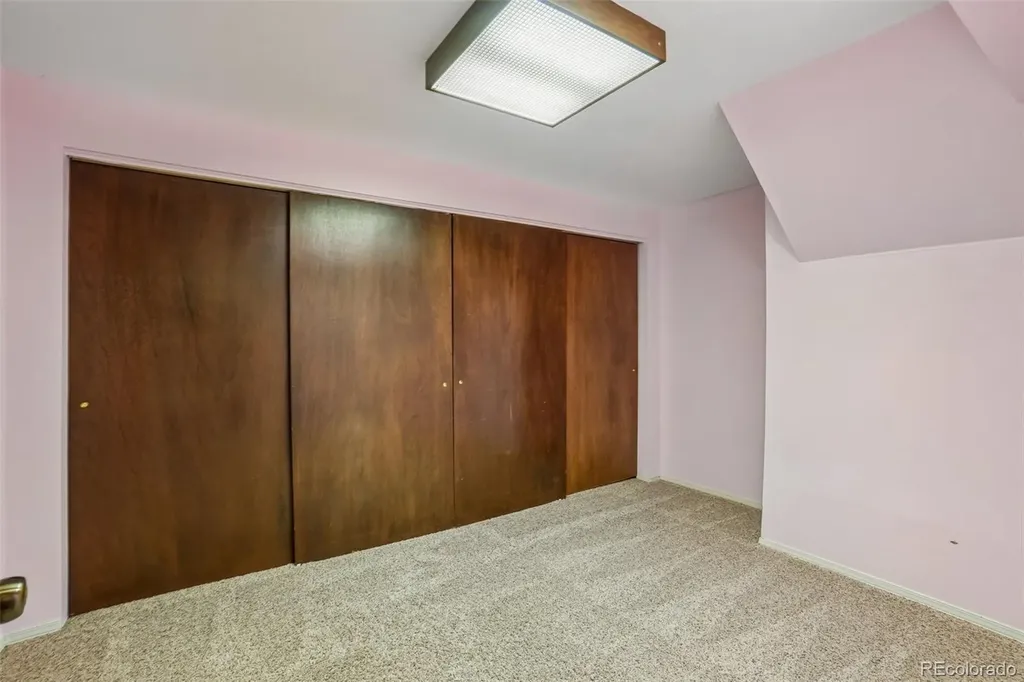 4052 S Willow Way Denver CO 80237