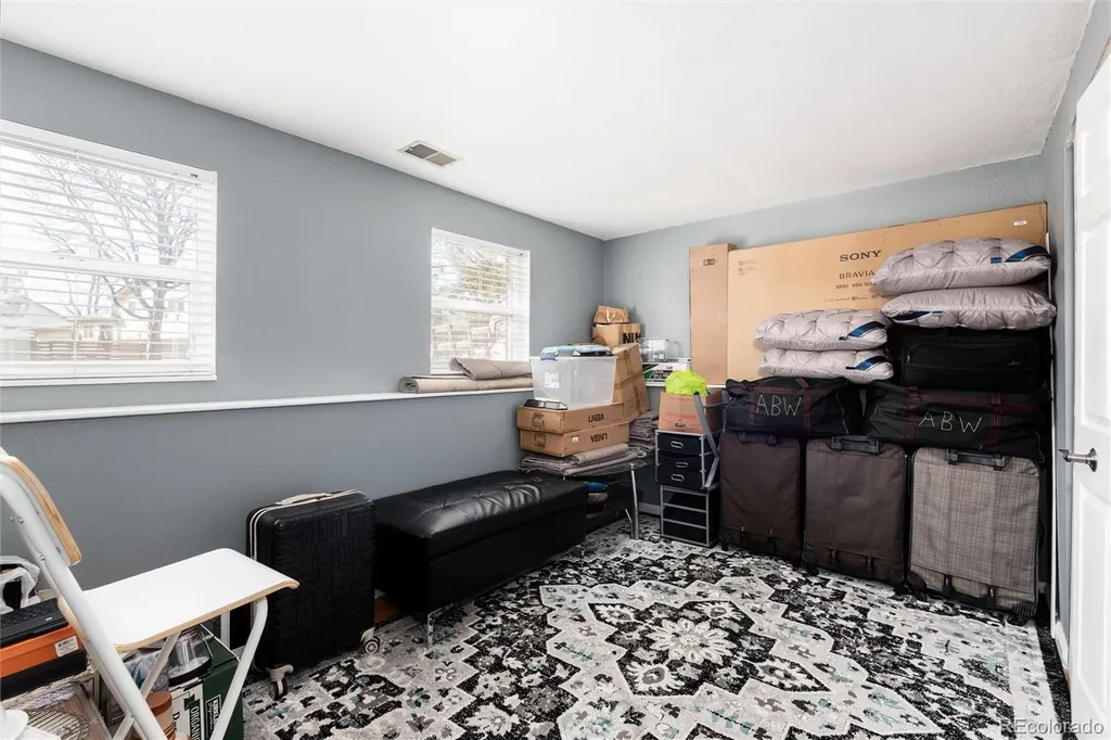 2118 S Mobile Way Aurora CO 80013