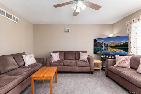 2118 S Mobile Way Aurora CO 80013