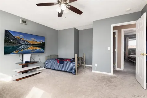2118 S Mobile Way Aurora CO 80013