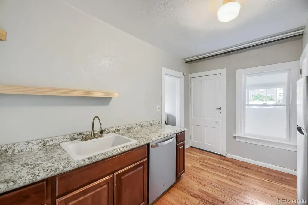 541-543 Logan Street Denver CO 80203