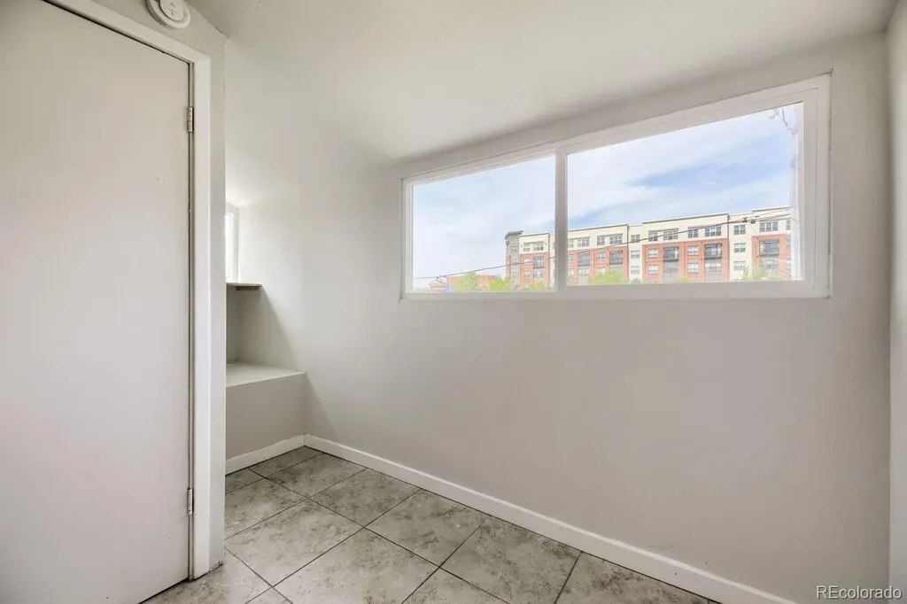 541-543 Logan Street Denver CO 80203