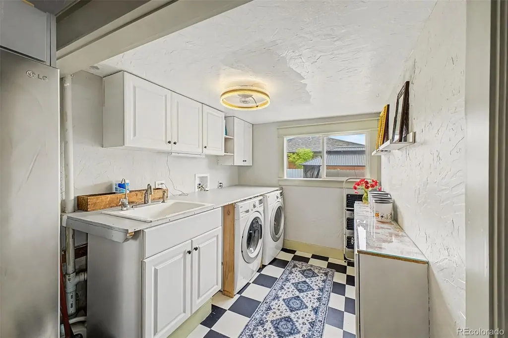 327 Welch Avenue Berthoud CO 80513