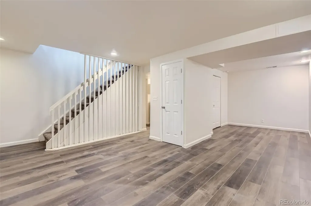 1922 S Oswego Way Aurora CO 80014