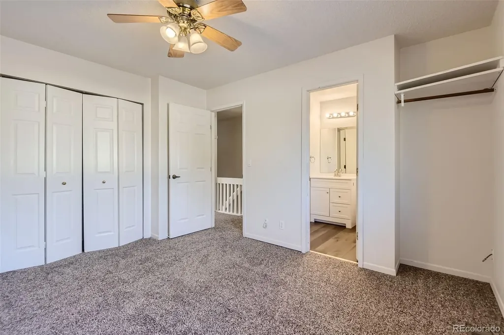 1922 S Oswego Way Aurora CO 80014