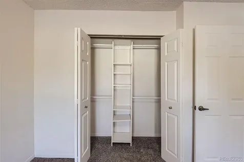 1922 S Oswego Way Aurora CO 80014
