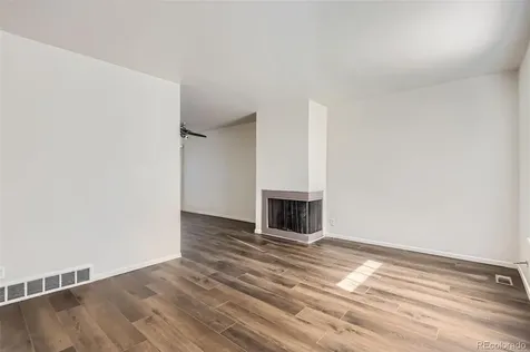 1922 S Oswego Way Aurora CO 80014