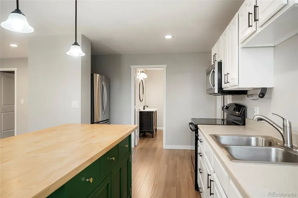 17193 Opal Hill Drive Parker CO 80134