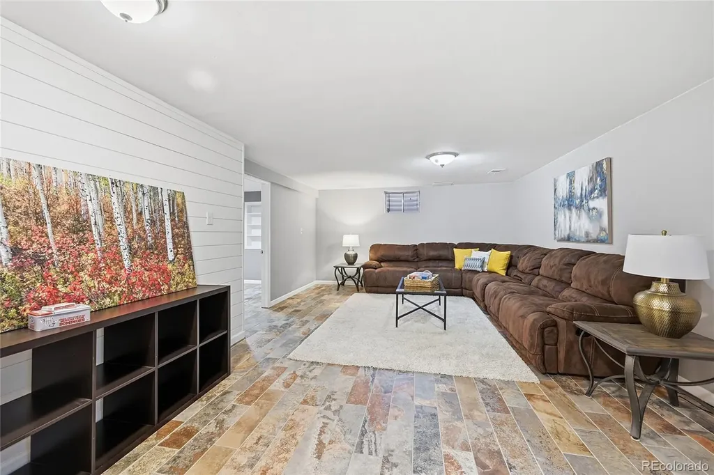 3086 E Hinsdale Avenue Centennial CO 80122